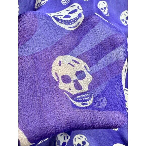 ALEXANDER MCQUEEN Skull Motif Purple Silk Chiffon Large Square Scarf - Picture 11 of 15
